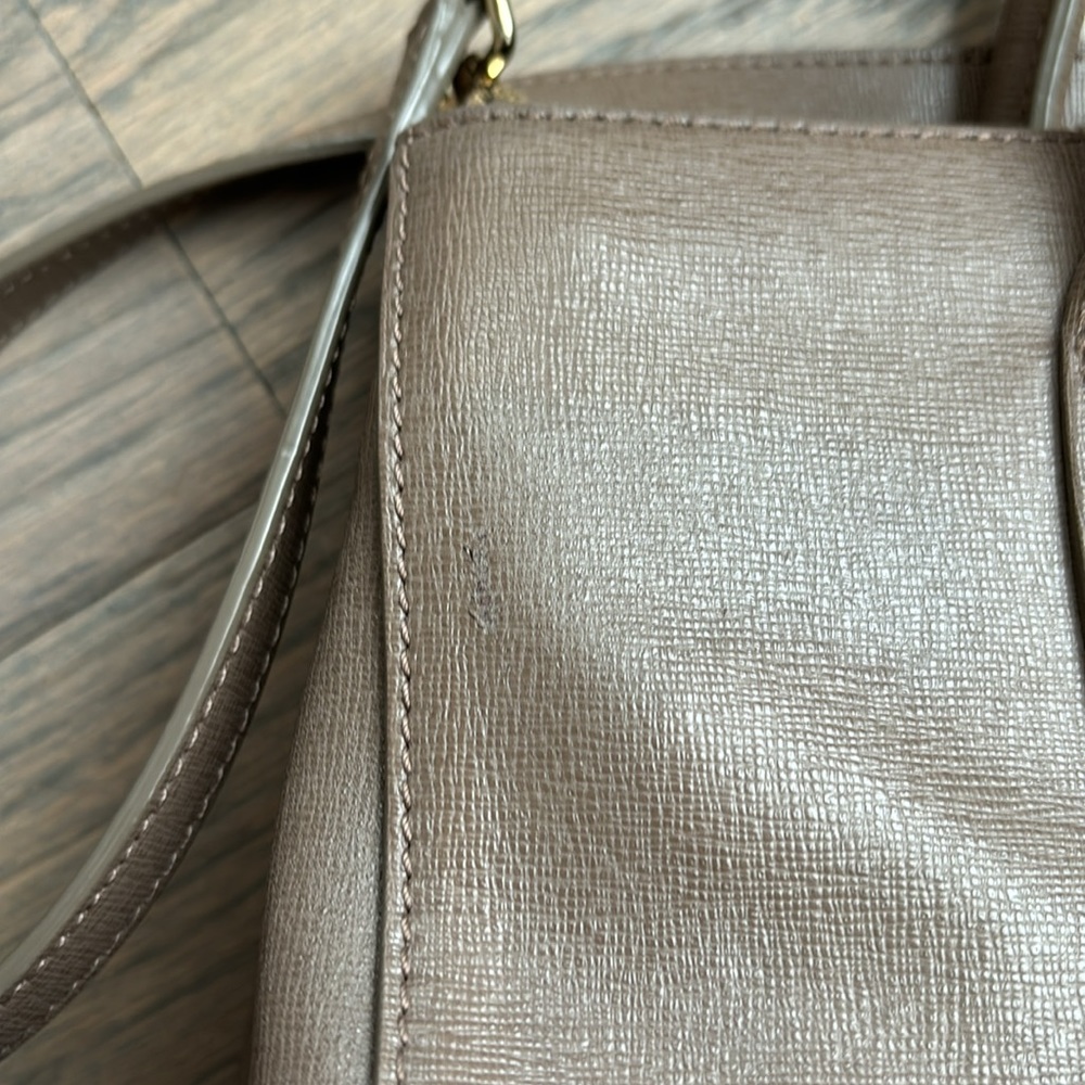 Furla Linda Medium Leather Tote in Taupe - Picture 10 of 11